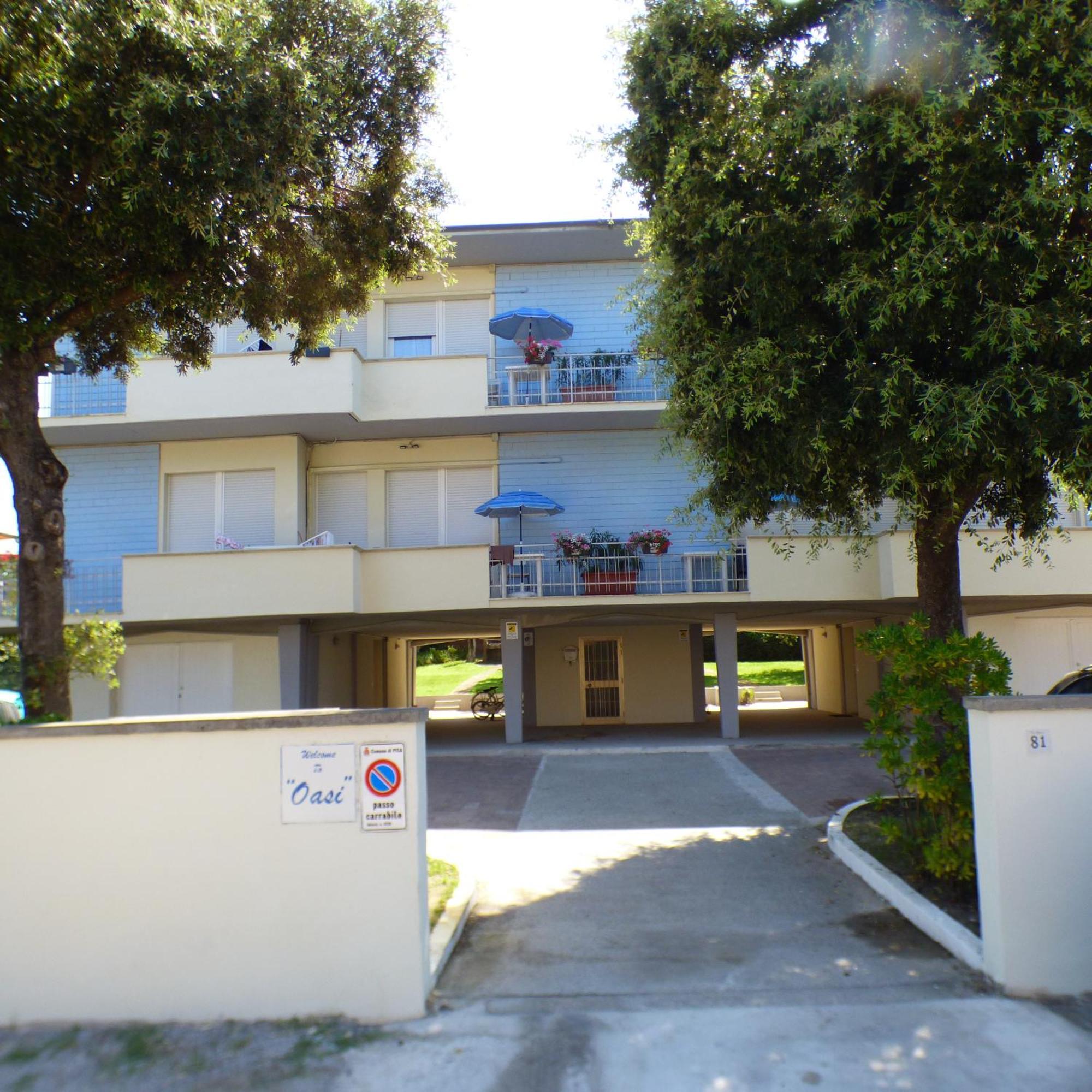 Complesso Oasi Apartamento Tirrenia Exterior foto